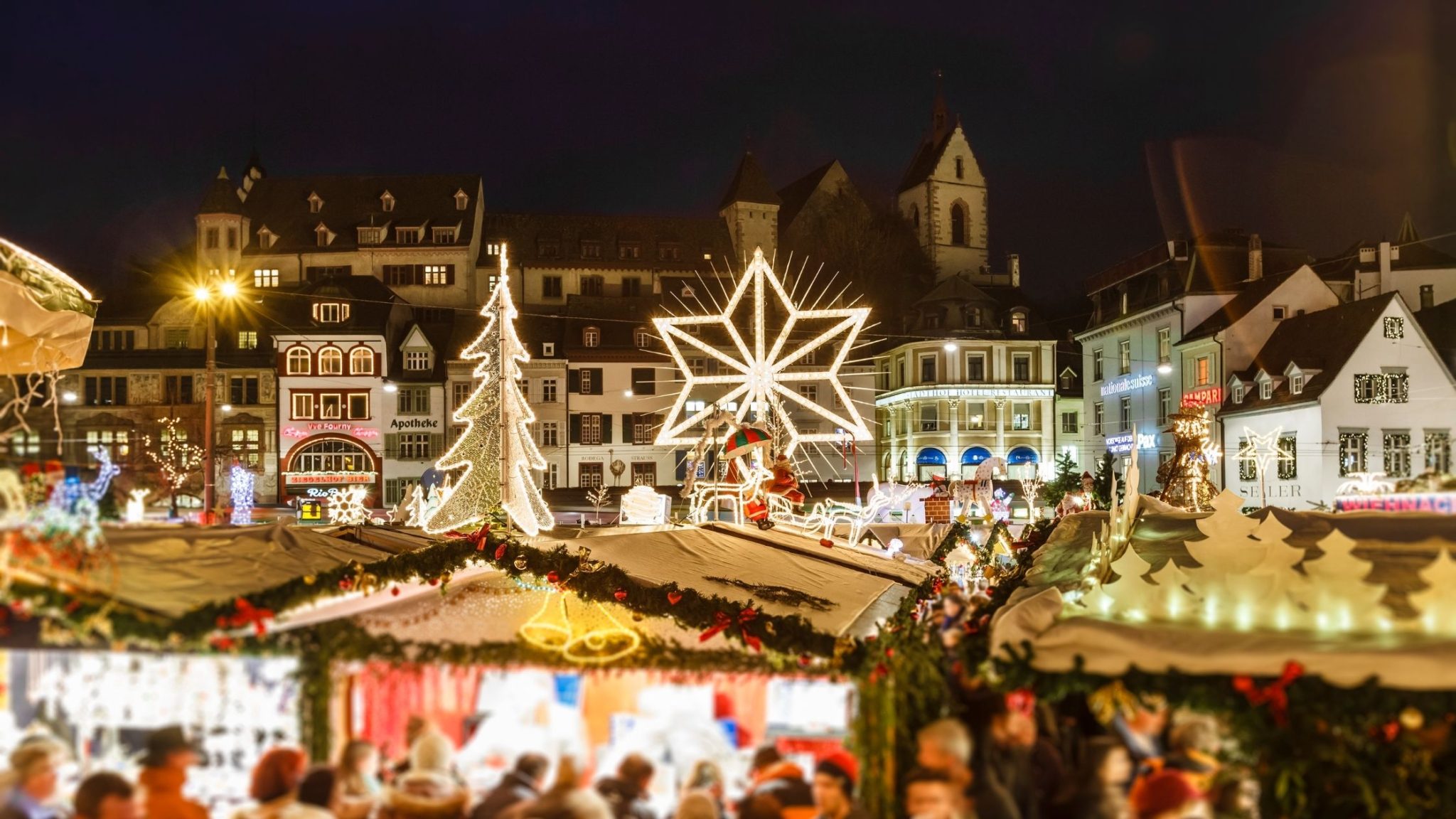 Christmas in Switzerland (Where to Go) Life Is a Journey of Escapes