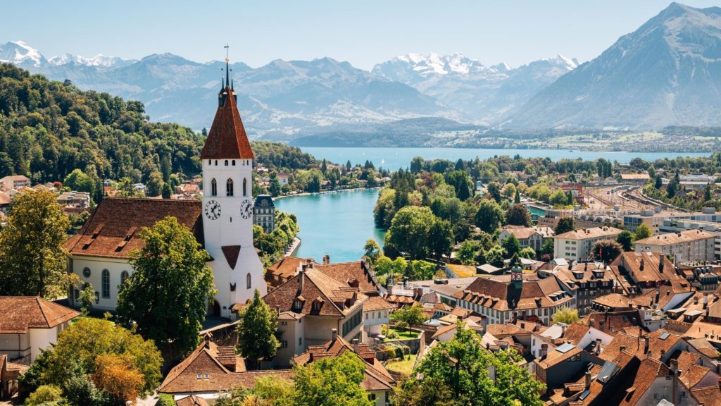 Best Time to Visit Switzerland (When to Go) - Life Is a Journey of Escapes