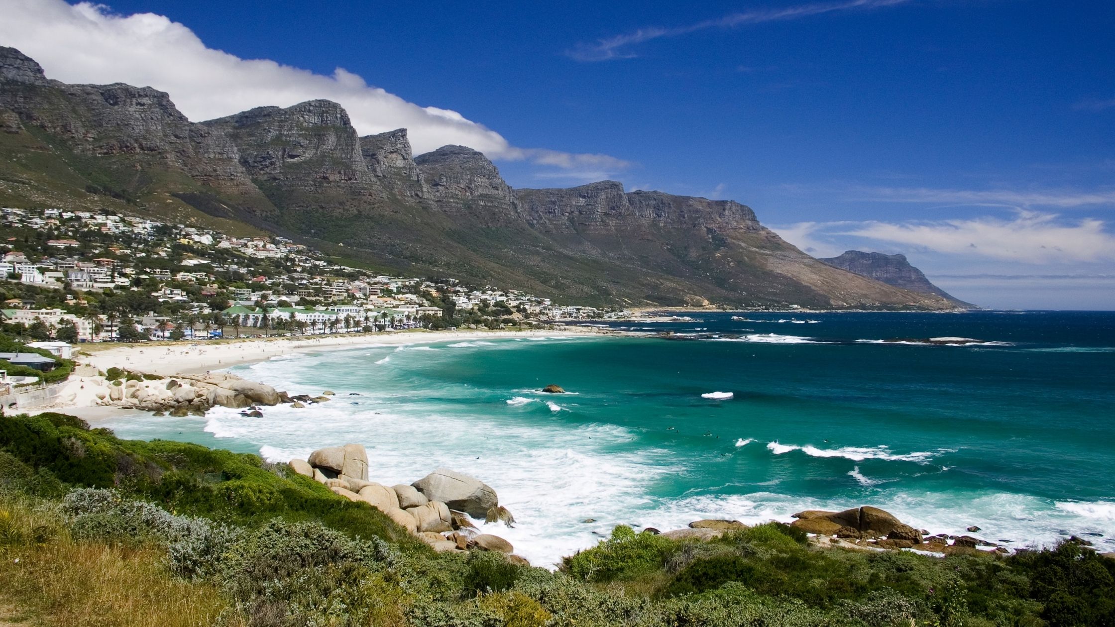 8 Best Beaches in Cape Town - Life Is a Journey of Escapes