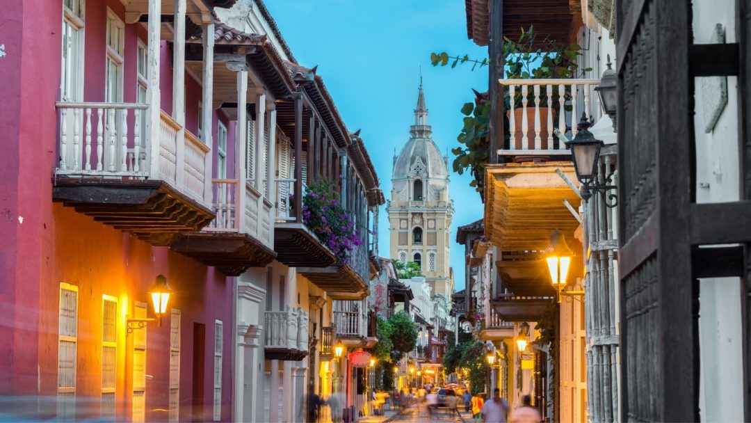 travel guide cartagena colombia